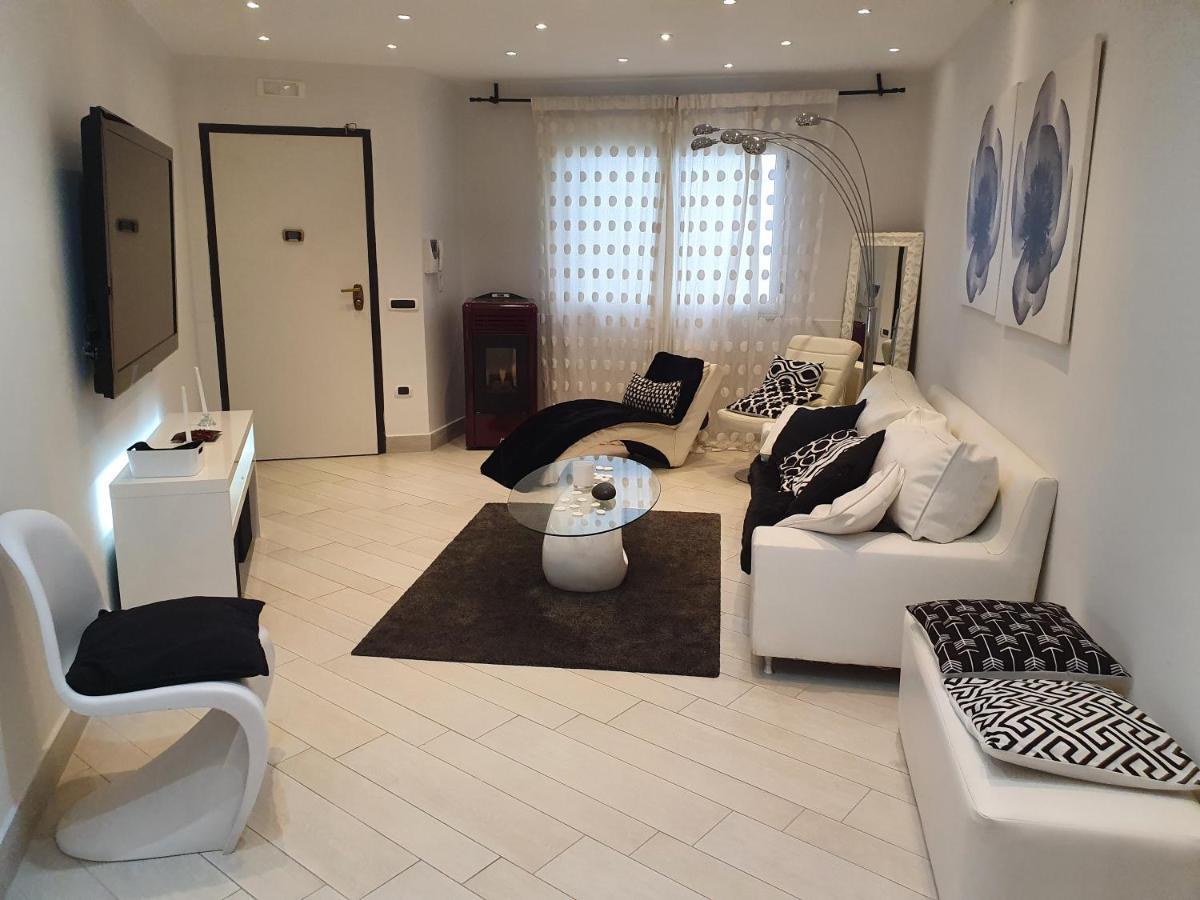 Casa Vacanza Pozzuoli Apartman Kültér fotó